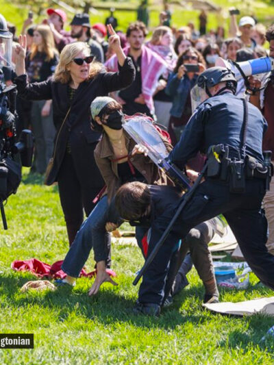 Police arrest protesters at IU Bloomington