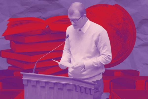 Randy Hudgins speaks at a Statehouse Committee